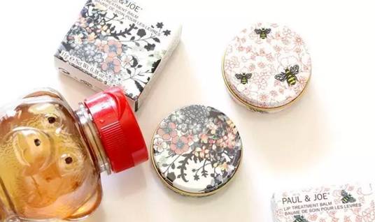 快来让这些彩妆教你谈恋爱 (让人心动的彩妆单品)