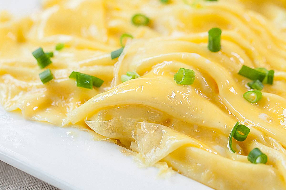 唔使搵啦！人均40元连电视台著名主持人都Hold唔住过来搵食