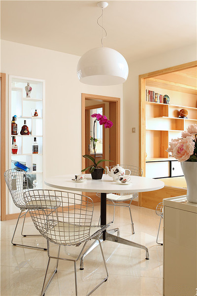 都市里的那一抹清新，朋友圈发装修照，结果都来家里参观