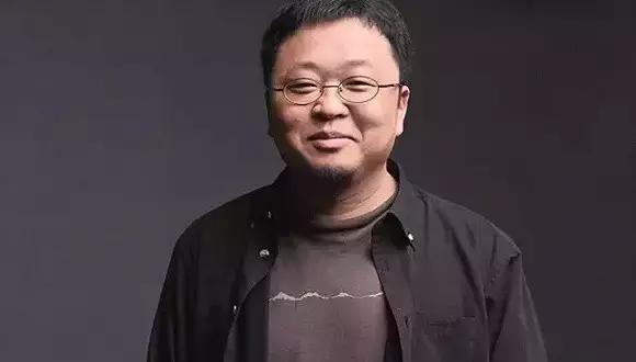 蜜汁微笑的罗胖儿，为啥总是被并购，总是被黑？