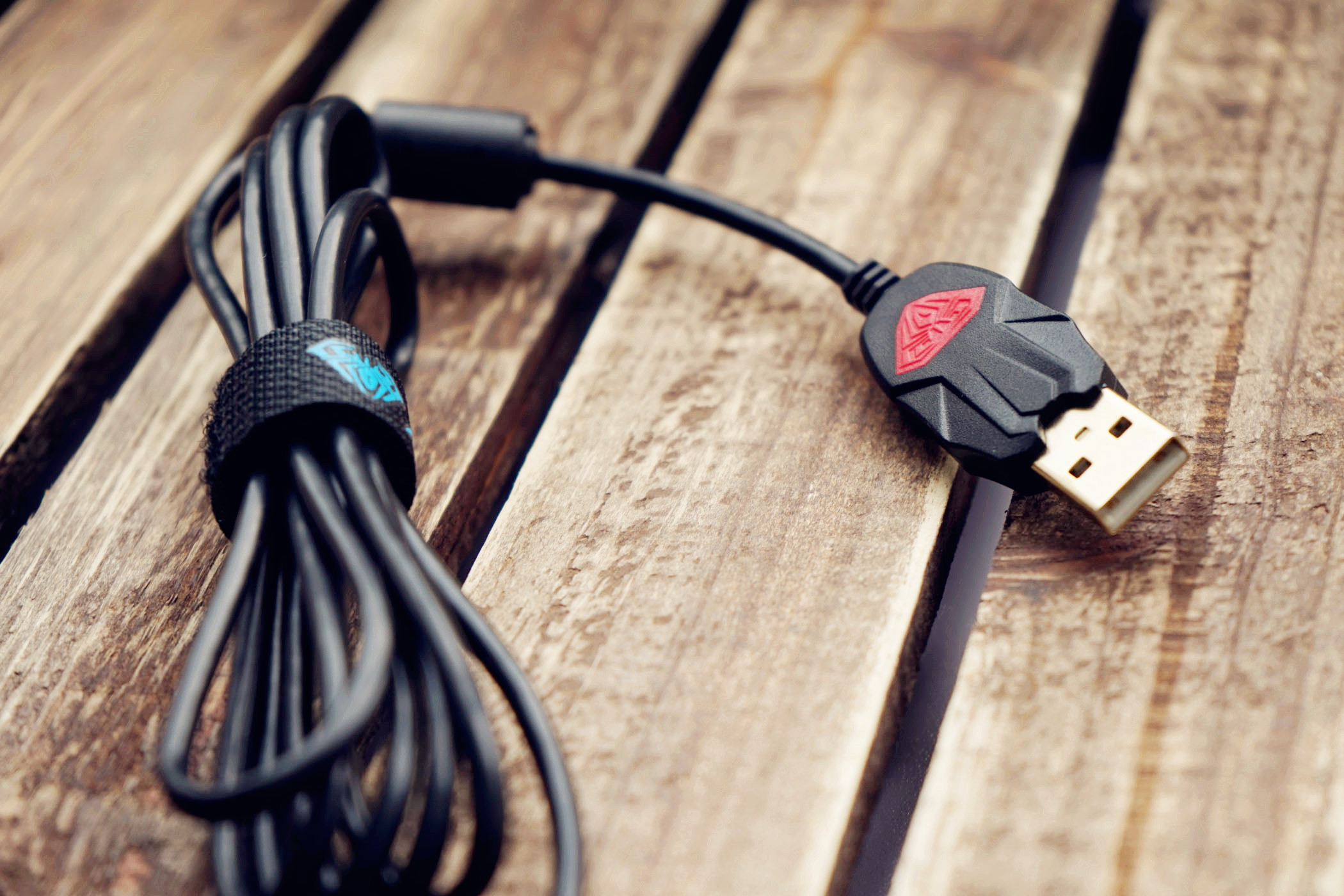 狼蛛天脊游戏鼠标,狼蛛天脊鼠标评测