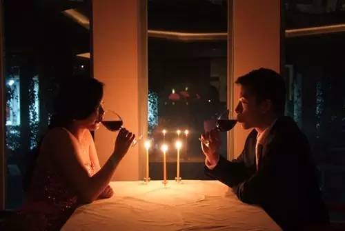 七夕单身联谊会,七夕一帮单身狗聚一起