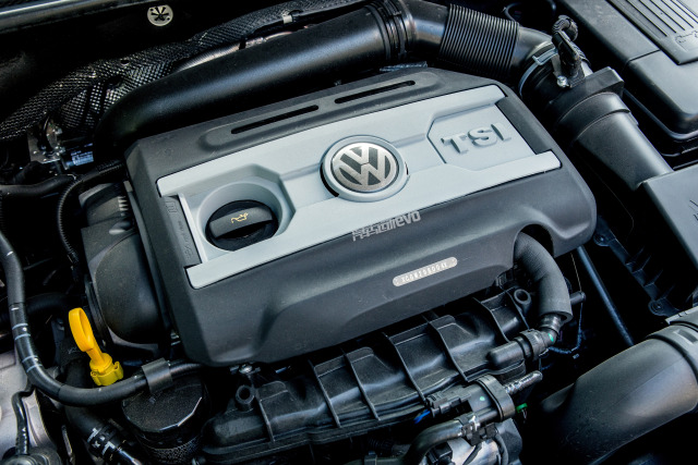 一汽大众速腾gli测评,试驾速腾gli