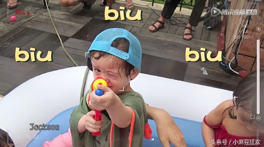 jackson太萌了抱着马天宇,jackson太萌了