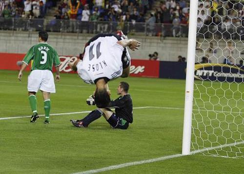 那些经典庆祝动作哪一个只看背影便能识别？