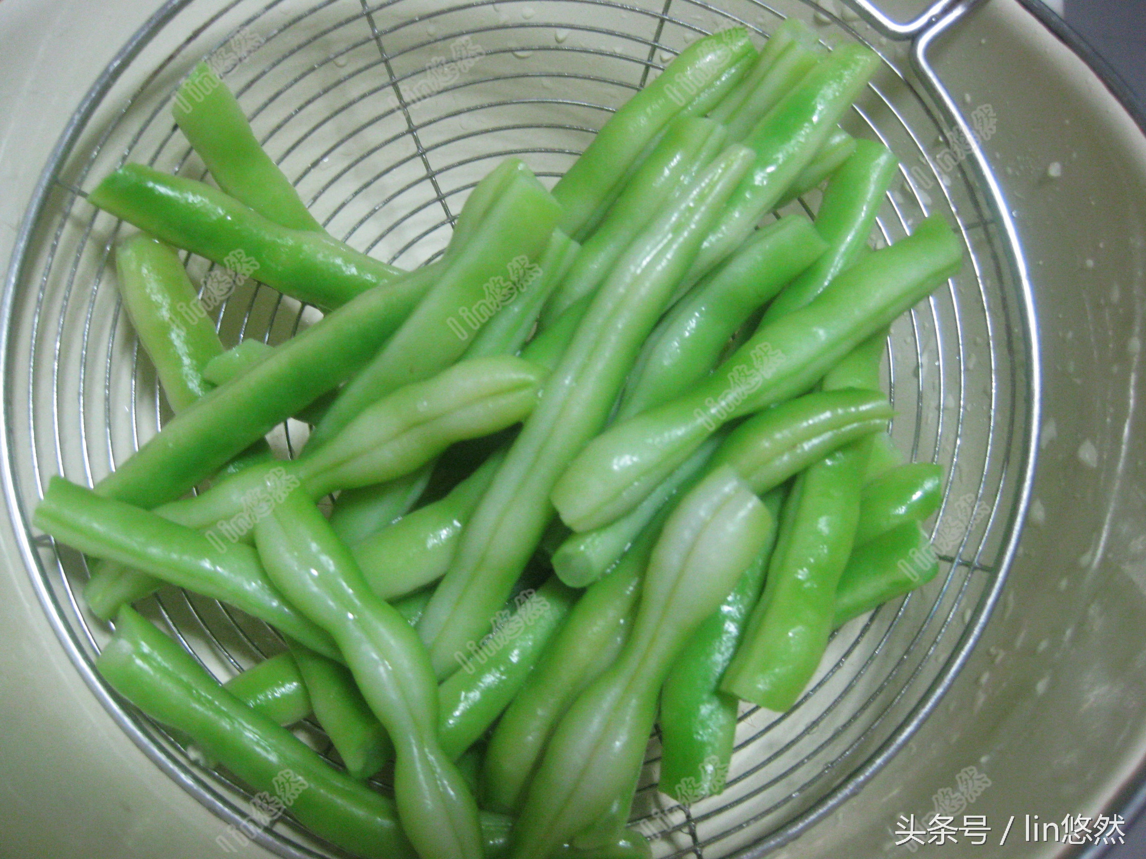 豆角怎么做才好吃老人更喜欢吃,家里做的豆角有点老怎么做才好吃