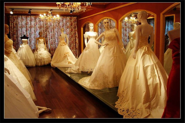 苏州虎丘婚纱照推荐哪家最好,虎丘婚纱品牌推荐