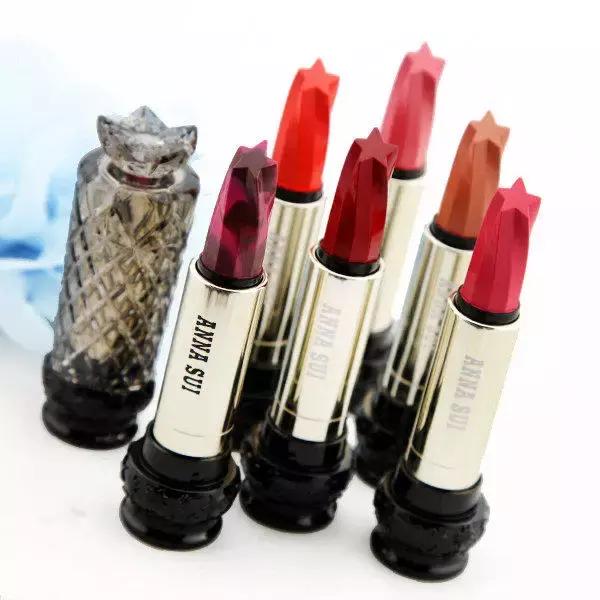 气质女孩,必须拥有一款属于自己的*用御**唇膏