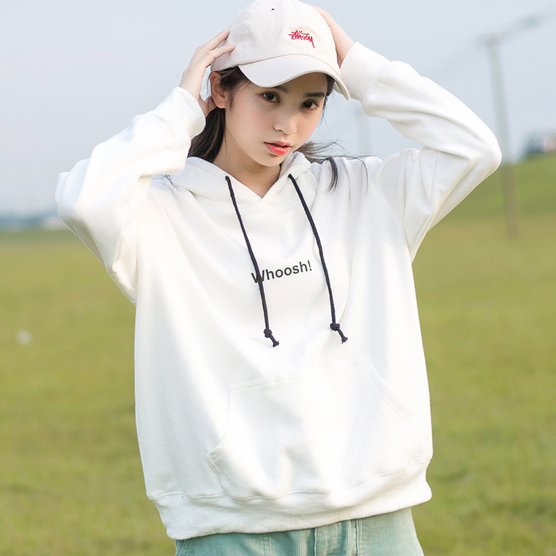 新潮卫衣时尚感爆棚,时尚魅力卫衣用简约拒绝简单