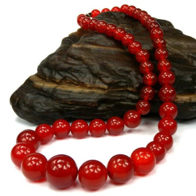 珠宝知识讲解短视频如何入门,做黄金珠宝销售需要学哪些知识