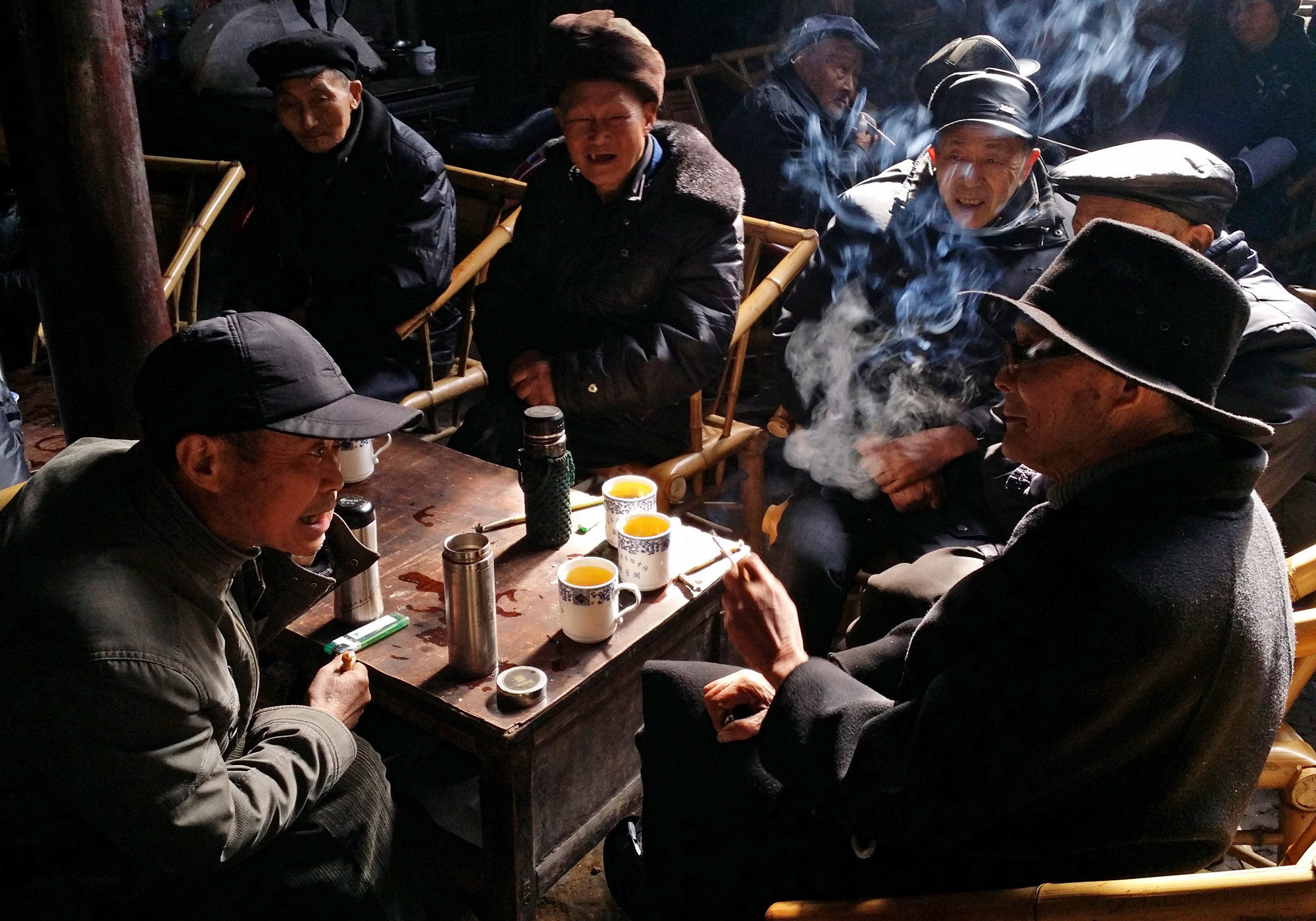 街拍都用什么手机,手机街拍视频教程