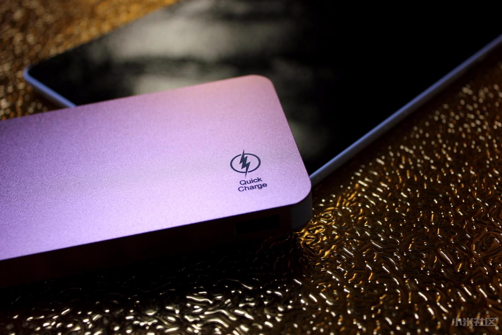 高颜值移动电源,颜值担当的移动电源