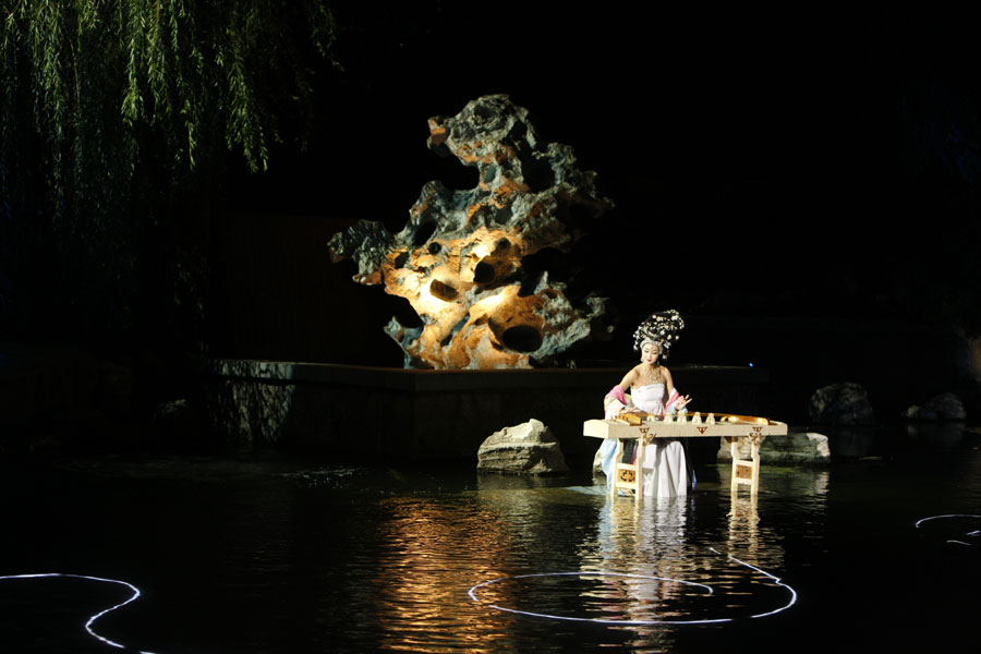 杨家有女初长成，三千宠爱在一身—《长恨歌》，内地版“水舞间”