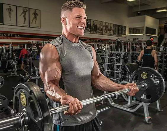 手臂不一样大什么原因引起,手臂不均匀是怎么回事