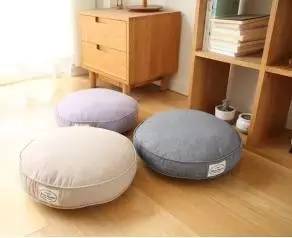 花小钱办大事为客厅“整容”的11件物品