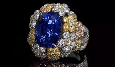 全世界最大最好看的珍珠,世界上最美的彩色宝石珍珠