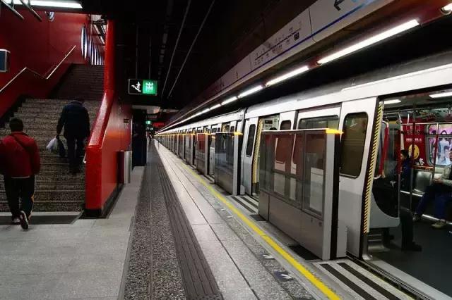 第一次去香港感触,第一次来香港的印象