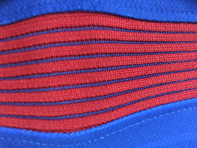 巴萨16-17赛季阵容,巴塞罗那主客场球衣