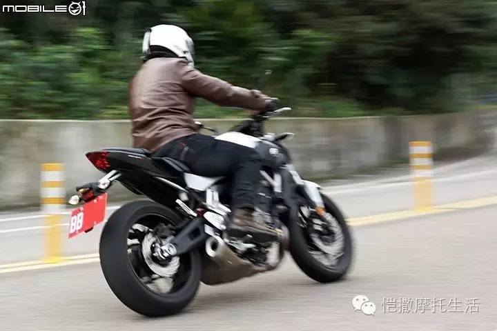 雅马哈mt072023款评测,雅马哈mt07在街车中是什么水平