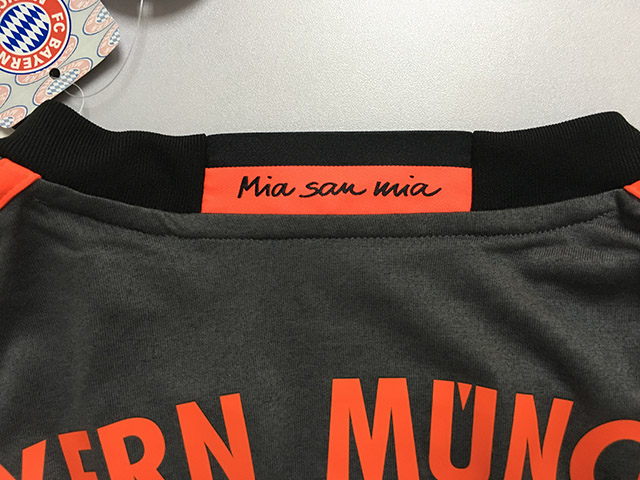 拜仁球衣1617鉴别,拜仁主客场球衣