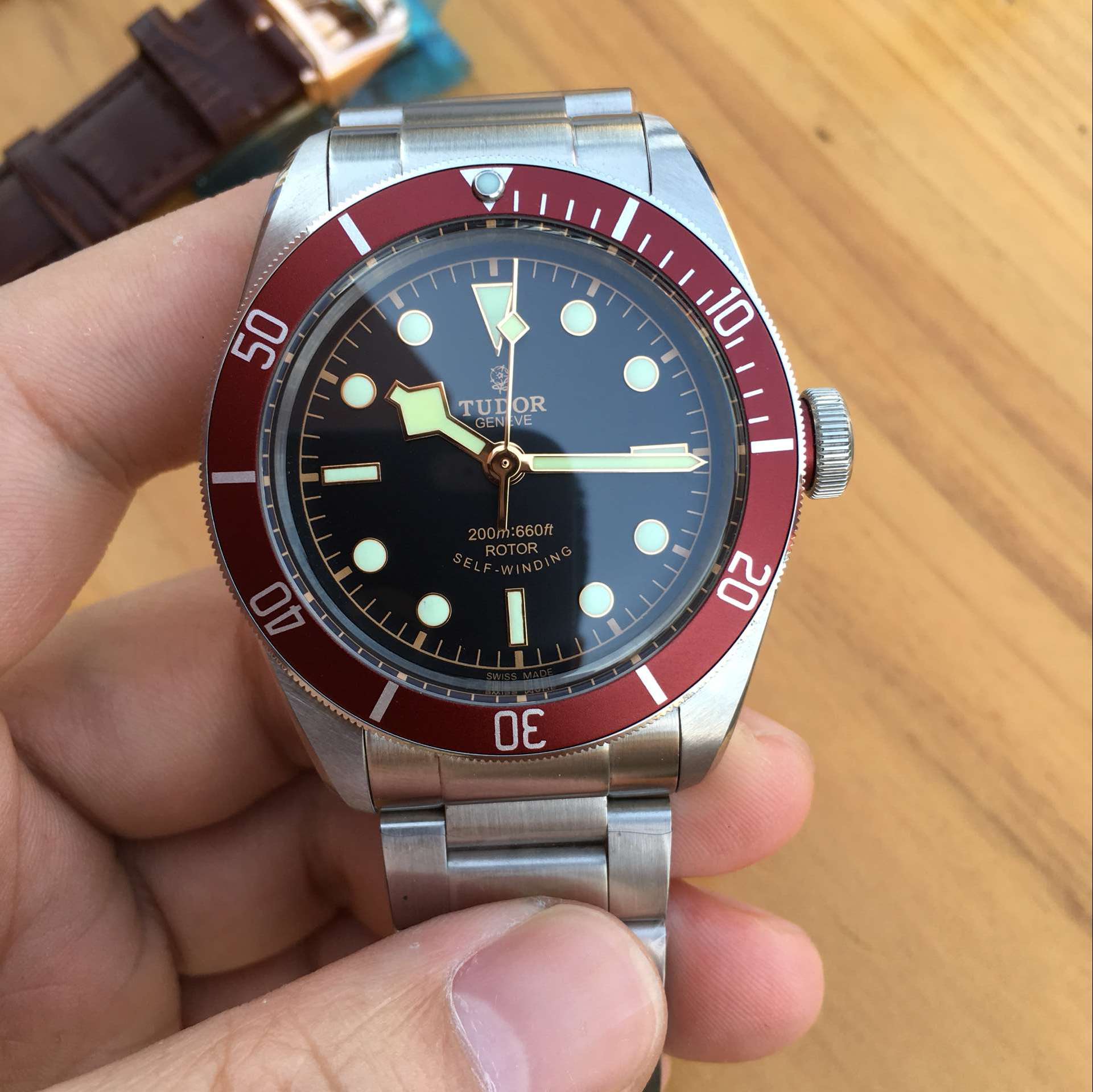 天梭和美度哪个机芯好,美度和天梭机芯哪个好