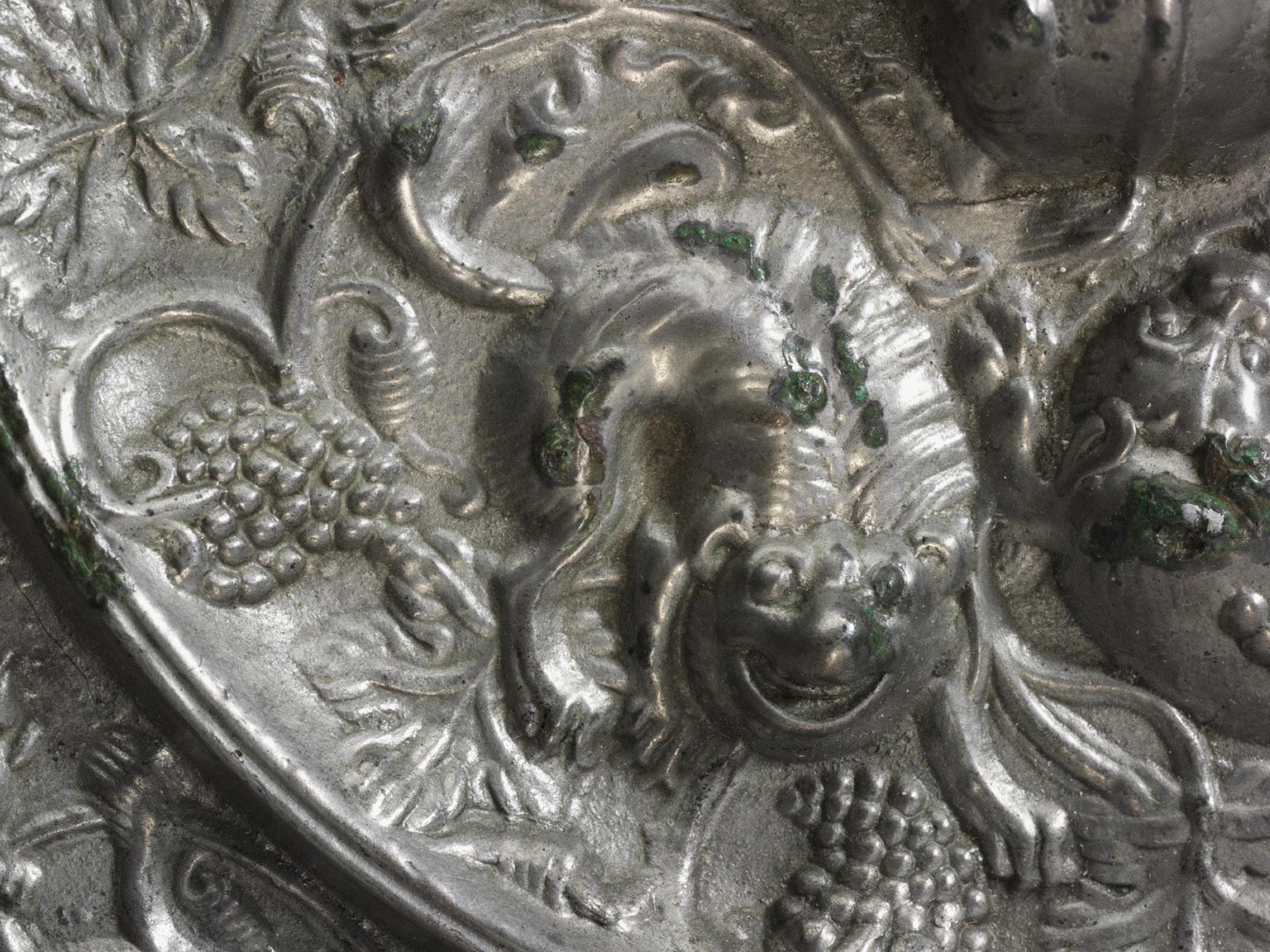 清宫皇帝们精美绝伦的镜子，朕照镜子可不只是看“帅不帅”的！