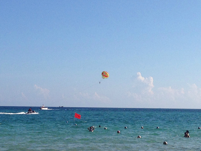 懒人版三亚旅游攻略,海南三亚懒人行租车