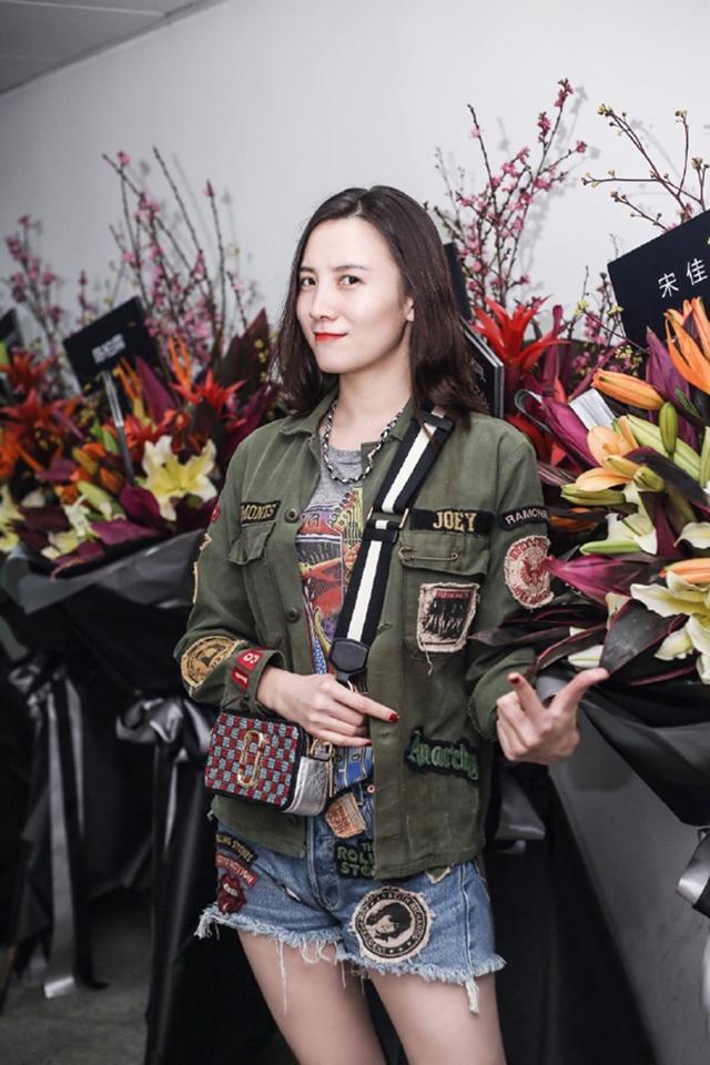 2017秋季新款包包各大明星同款,明星同款包包都有哪些