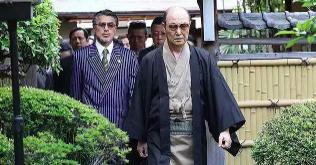 情色大师拍黑帮犯罪片，画面太美少儿不宜