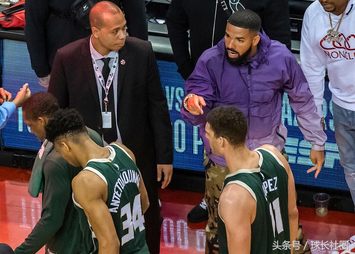 猛龙球迷drake伦纳德,猛龙球迷drake是谁