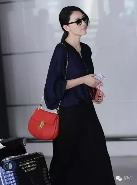 高圆圆带火的包包,高圆圆牛皮小包