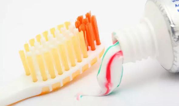 鎶婃瀛愮毊鎵旀帀,鎶婃瀛愮毊鏀惧埌娲楄。鏈洪噷