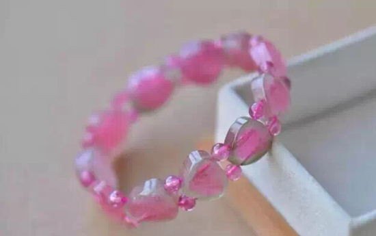 什么颜色的碧玺最好最值钱,哪种颜色的碧玺最值钱