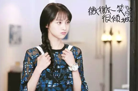 微微一笑很倾城贝微微穿搭,微微一笑倾城贝微微同款发型