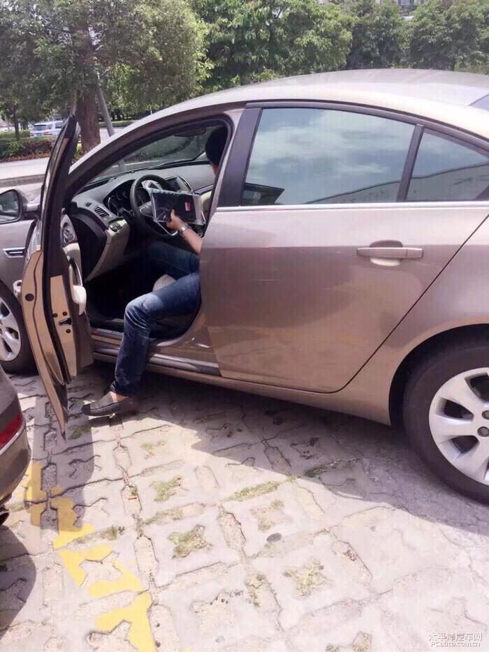 君威2.0用车感受,君威2015款2.0跑了15万公里