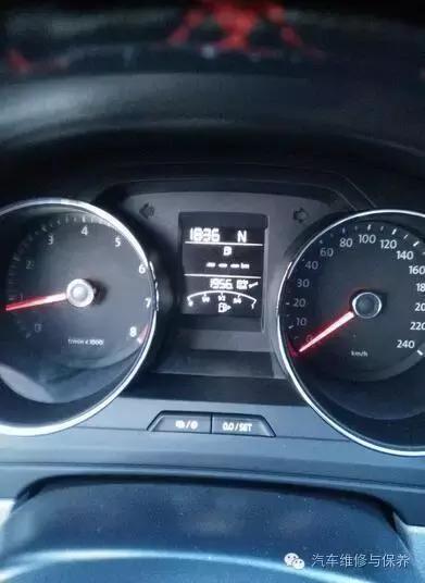 异响冲击顿挫加速无力,大众机油压力调节阀异响