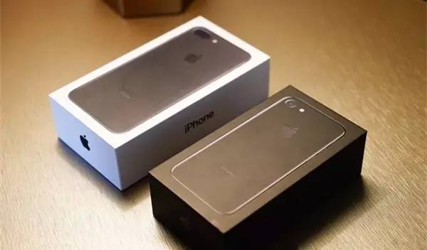 iphone7亮黑色容易氧化吗,iphone7亮黑耐摔吗