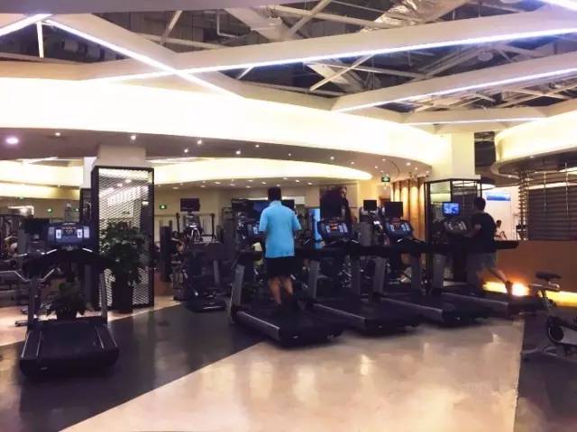器械最多最全的健身房,健身设备最全的健身房