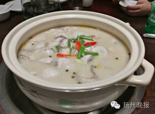 扬州这家“柠檬鱼火锅”料包查出*粟罂**！毒料包销往全国36家门店