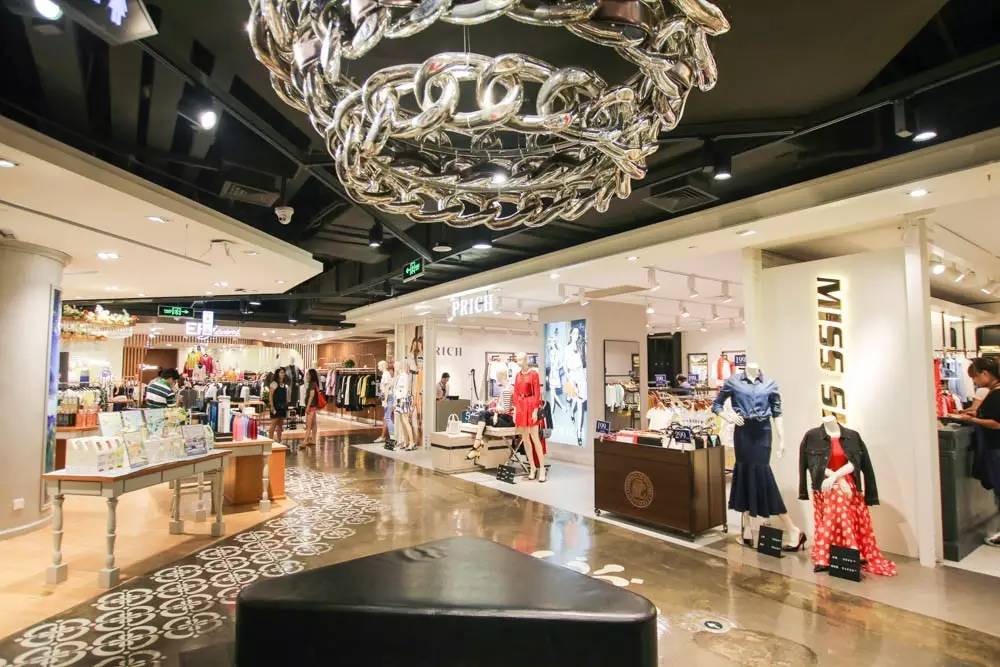 长宁适合年轻人的商场,长宁商业街区步行街