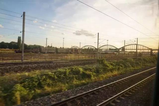 瞿广慈作品价格,瞿广慈的其他作品