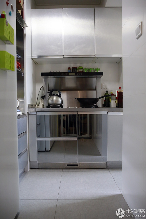 小厨房放集成灶冰箱洗碗机,小厨房如何装洗碗机和冰箱