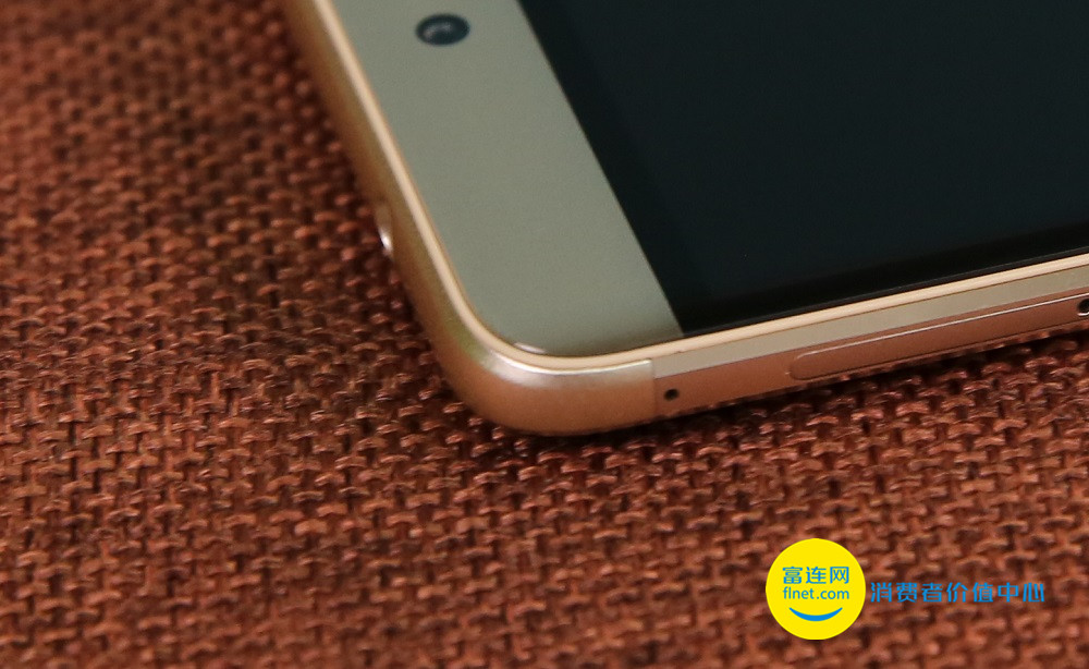 荣耀note8上手图,荣耀note8上手体验