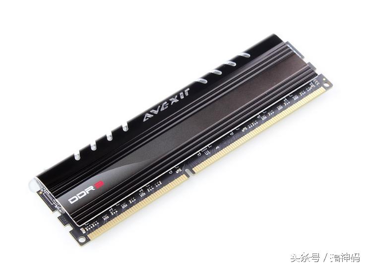 戴尔n4050加4g内存还是8g内存条好,笔记本电脑4g的内存会不会很卡