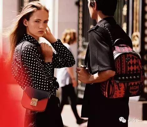 百搭皮质双肩包推荐小众高级感,颜值又高又好看的双肩包