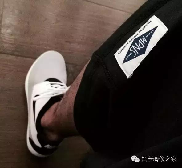 余文乐丨玩车玩表还超爱晒鞋这样的老公请给我来一打