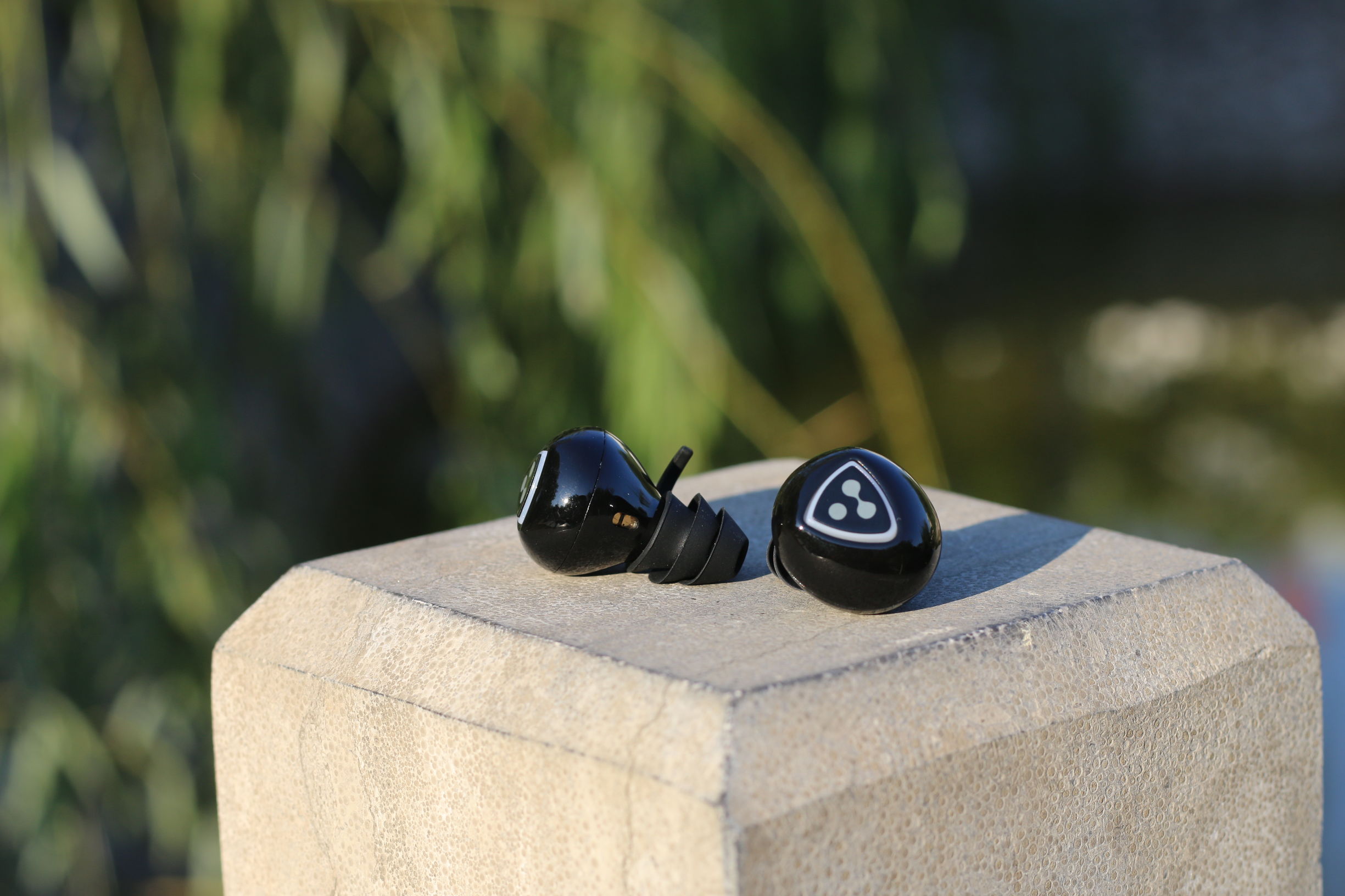 真无线蓝牙耳机，耳机中的田螺姑娘？赛尔贝尔D900S全新体验