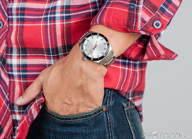 手表寿命石英表和机械表,石英表寿命和机械表寿命对比