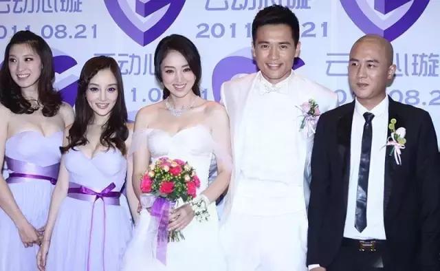 董璇和女儿的最新照片,董璇和女儿全照