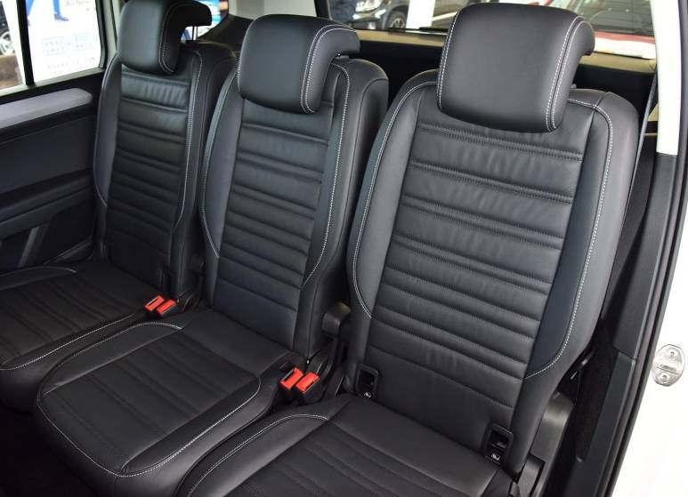 丰田逸致与途安,强者之间的对决谁更胜一筹